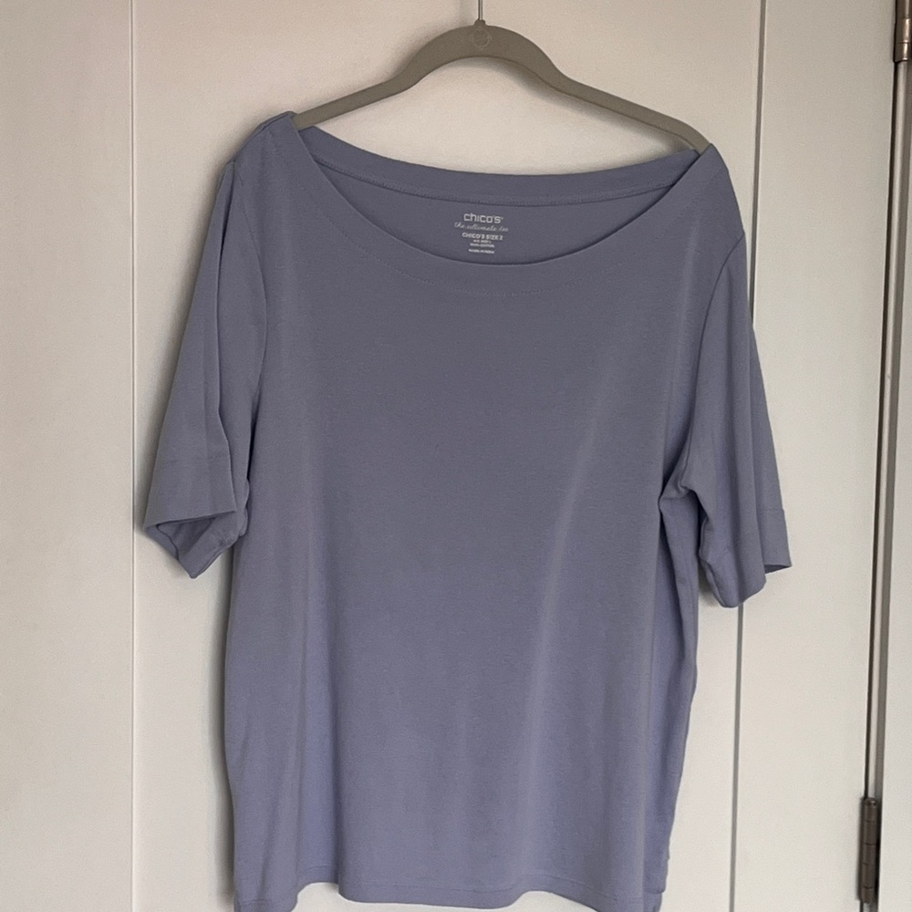 Chicos tee and crops bundle - Picture 5 of 9